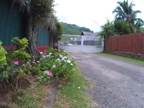 Maison Moorea bord du lagon à Mahina