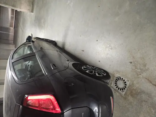 Fiat punto 1.4 à Commungny