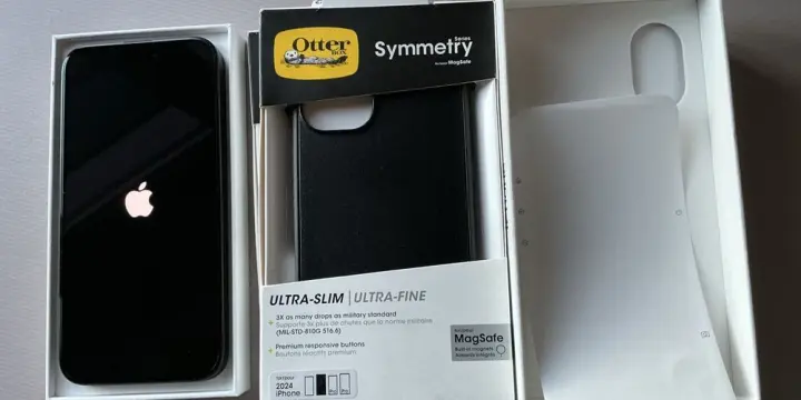 iPhone 16 Plus 256 GB - schwarz