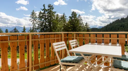 A LOUER STUDIO MEUBLE A CRANS-MONTANA