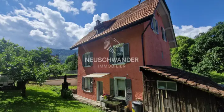 Maison avec potentiel de créer 3 logements à vendre à Moutier