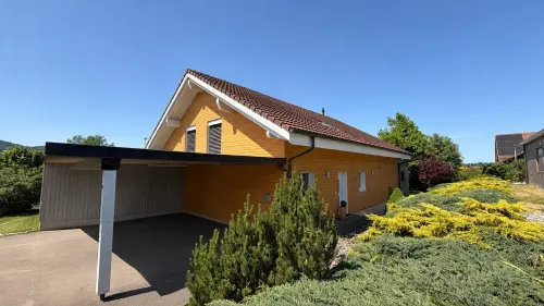 Villa de 6 pièces de 320 m² habitables à vendre à Miécourt à Miécourt