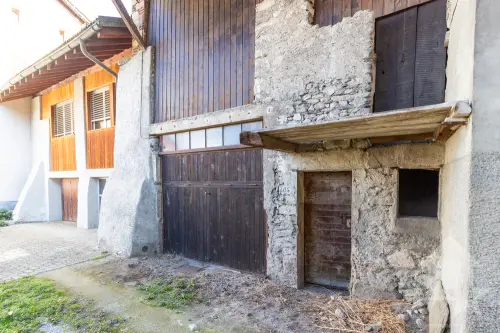 Grange authentique avec fort potentiel de transformation
