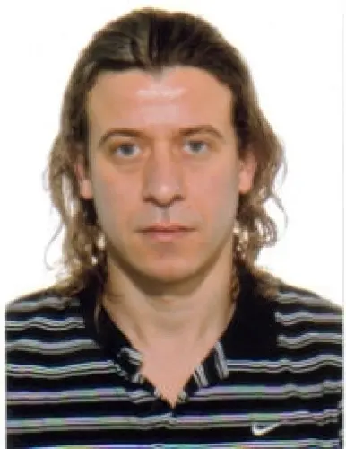 Cherche une fille sur la suiss à geneve