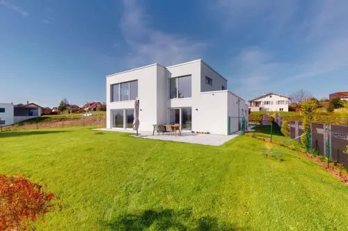 Villa neuve de 4.5 pièces à vendre dans le village de Alle à Alle