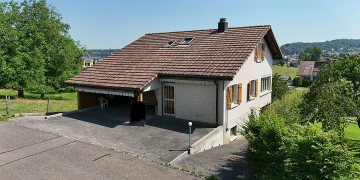 À Boncourt accueillante maison de 6.5 pièces à vendre