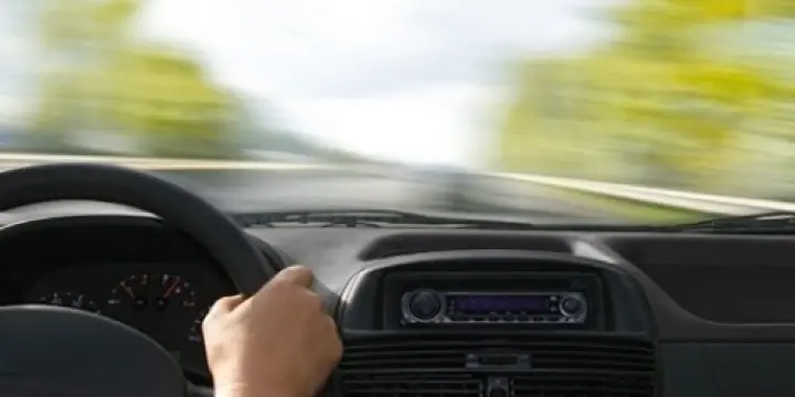 cherche urgemment un chauffeur