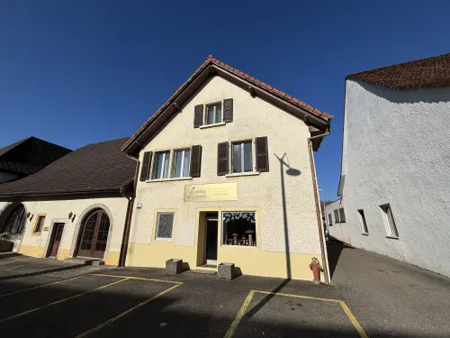 Charmante maison de 6.5 pièces située à Chevenez à Chevenez