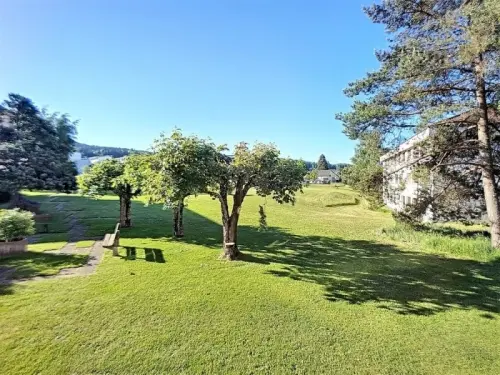 Bel appartement refait à neuf dans un quartier calme, proche de tout! à Cugy VD