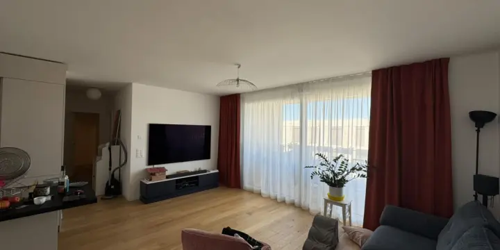 Appartement 4p à Troinex à 3723