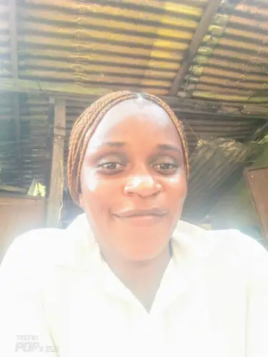 Femme Africaine a la recherche de son âne soeur ,l'amour de sa vie âne soeur ,sa moitié à Douala