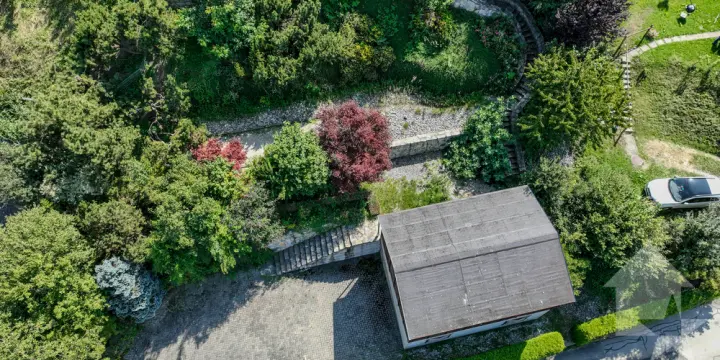 Terrain et bâtiment à rénové avec permis