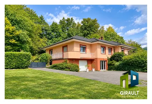 MAISON 7P FAMILIALE VUE DEGAGEE à GIROMAGNY