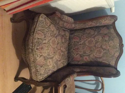 Vend Fauteuil ancien à Le sappey