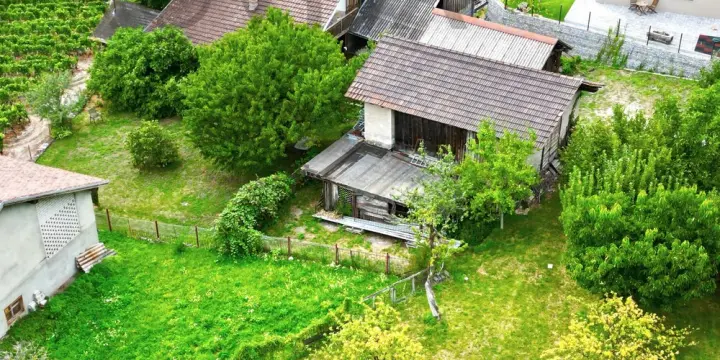 600 m2 mit Scheune - W2
