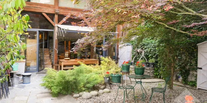 Charmante maison villageoise en pierres sur 3 niveaux et cartnotzet !