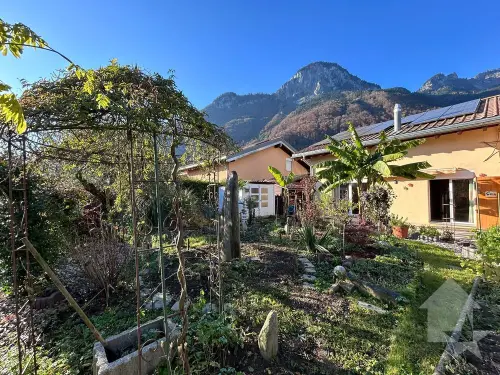 Villa jumelée de 146 m2 aux Evouettes à Les Evouettes