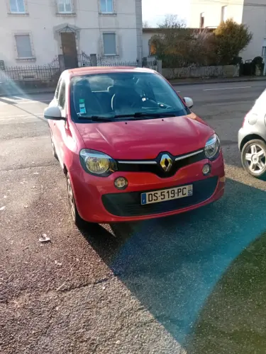 Twingo-3 à Delle