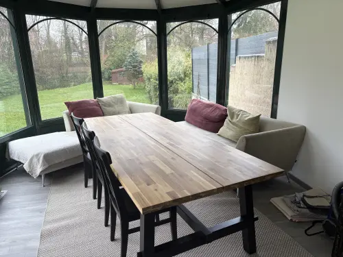 A VENDRE TABLE  POUR REPAS à Chêne-Bougeries