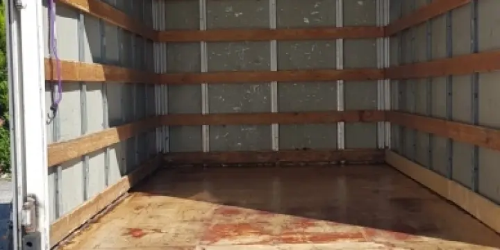 A LOUER 3.5 TONNES KM ILLIMITE