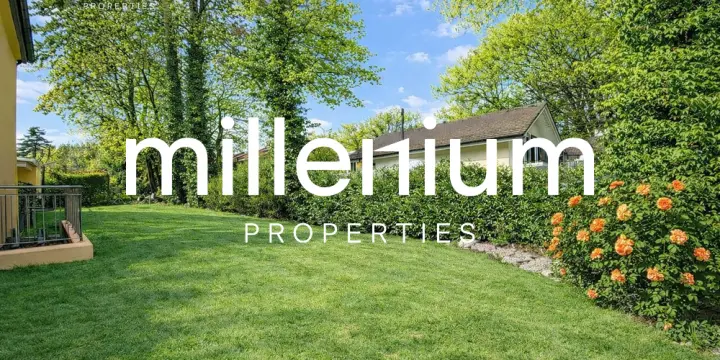 Family Home with Garden in Bellevue