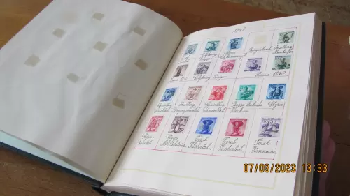 album de timbres autrichiens