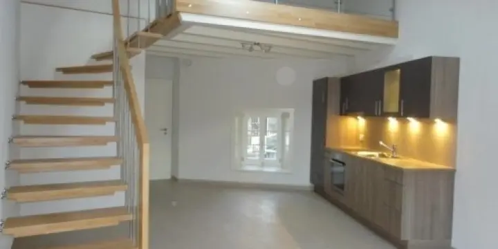Appartement de 2.5 pièces en duplex au 3ème étage - Ruelle du Temple 10 à Orbe