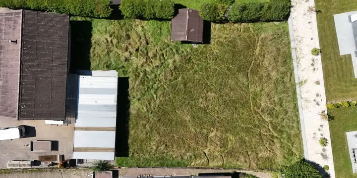 Dans la village de Movelier terrain de 682 m2 en HA à vendre