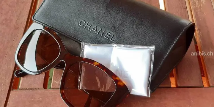 Lunette de soleil Chanel femme