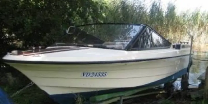 Bateau Inbord Draco 1800 ST