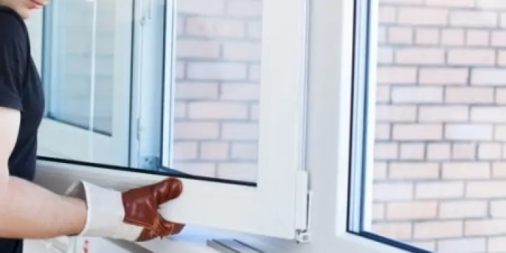 Poseur indépendant portes et fenêtres