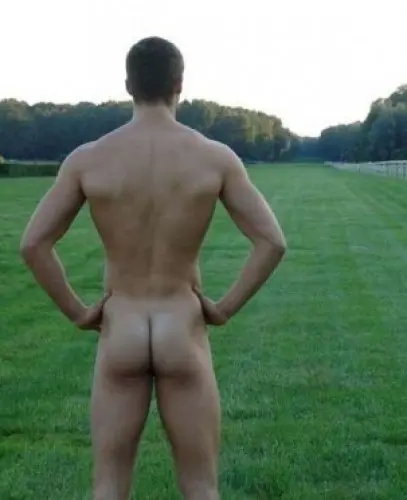 Cherche homme actif bien monté  à cossonay