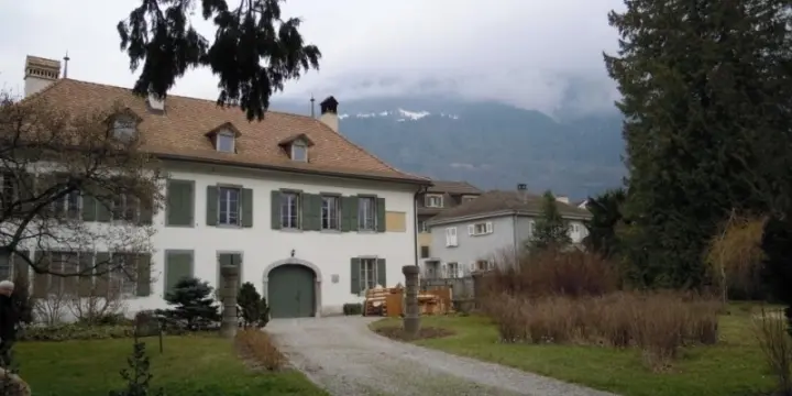 NEUF, au centre-ville de BEX, magnifique appartement coup-de-coeur.