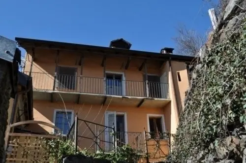  Verbania, Ville de Cossogno, une maison à Cossogno