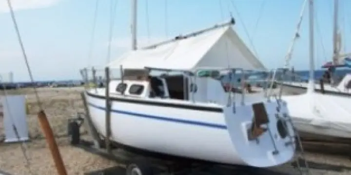1978 BISSO TWO 560 AVEC LA PLACE DE PORT ET LA REMORQUE!