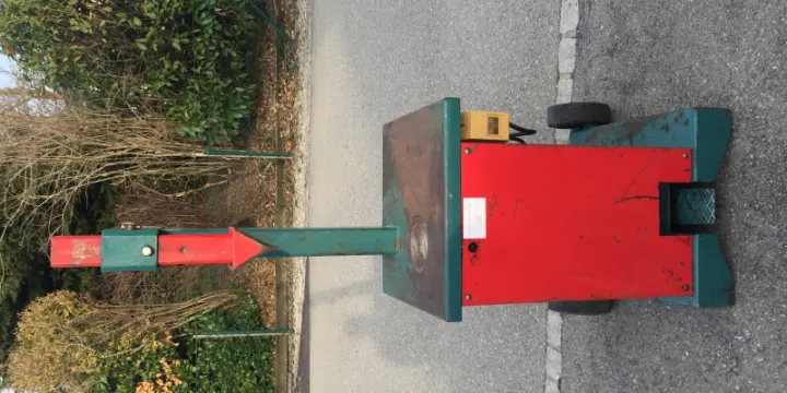 A vendre fendeuse a bois