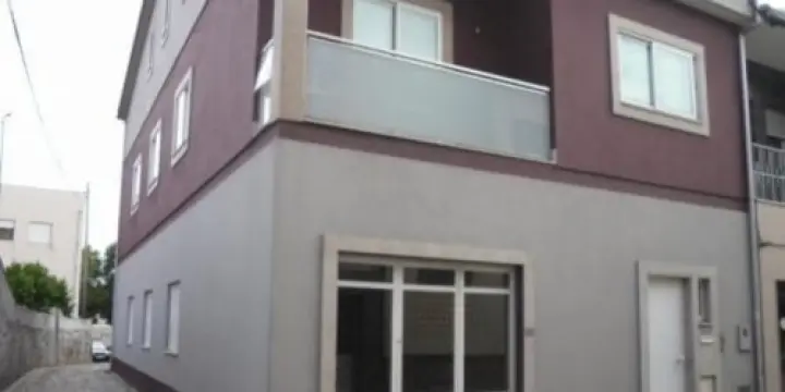 Maison au Portugal avec location