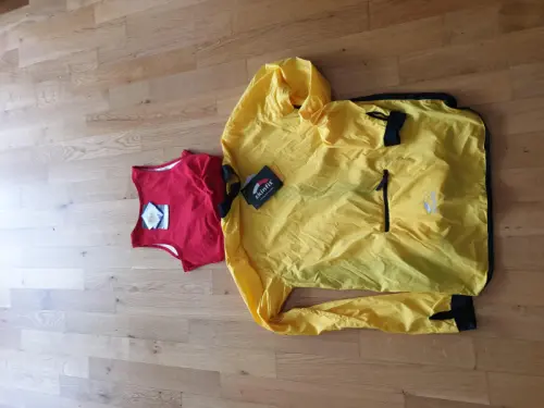 Veste et top de sport pour femme à Renens