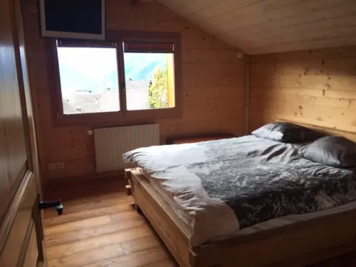 Chalet en valais à begnins