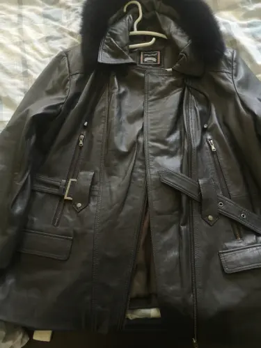 Veste en cuir à Genève