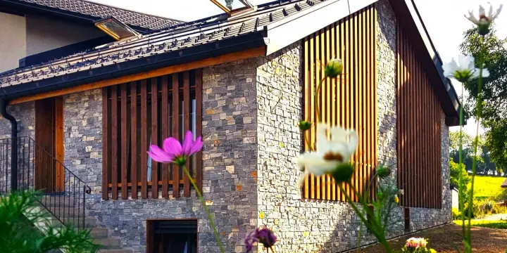 MAISON DE CHARME ECOLOGIQUE NEUVE