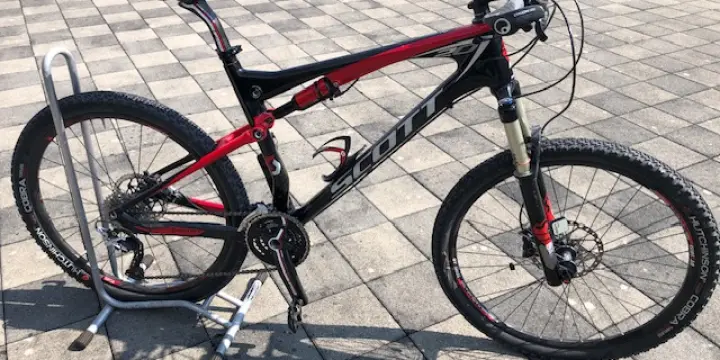 À vendre:VTT Scott Spark 20 tout suspendu