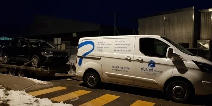 Transports de materiaux  et voitures 