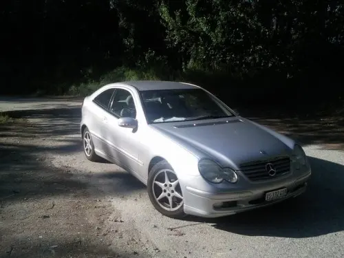 Mercedes-benz C 200 Kompressor à Conthey