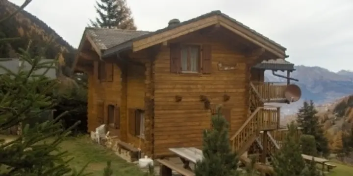 Nendaz, appartement 41/2 dans chalet 