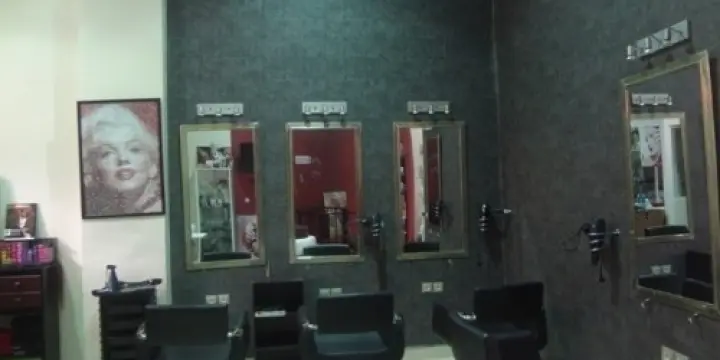 Beauty Salon for Sale in Gueliz, Marrake