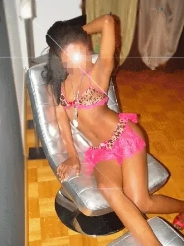 La délicieuse escorte black Channel  à Fribourg