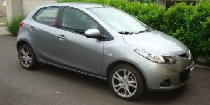 Mazda 2 1.3 HP