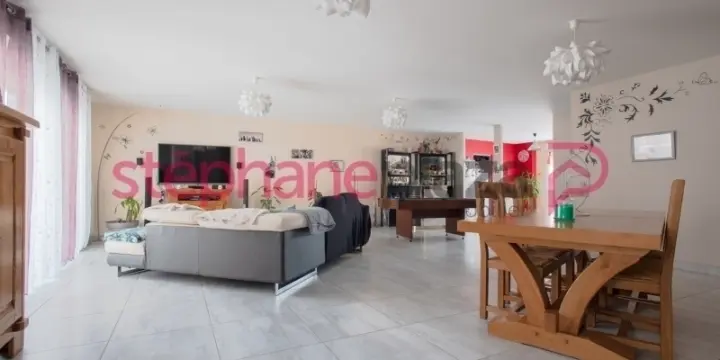 Maison Sermesse 5 pièces 193 m2