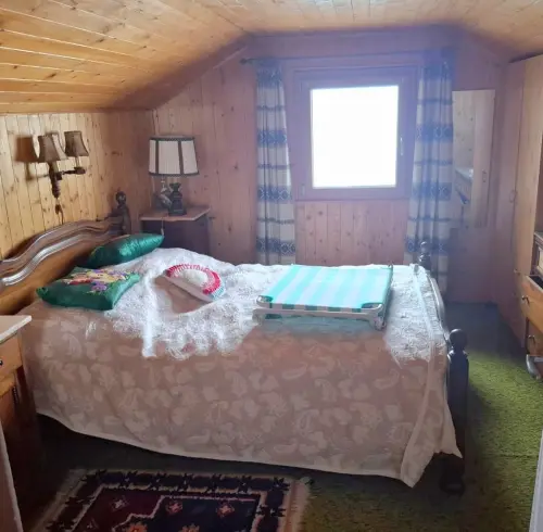 authentique chalet avec belle situation